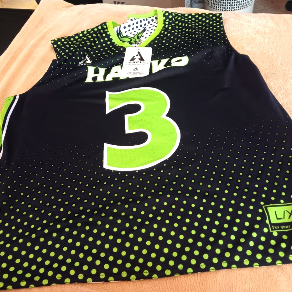Men's size L/XL, Areli Soccer Tank top